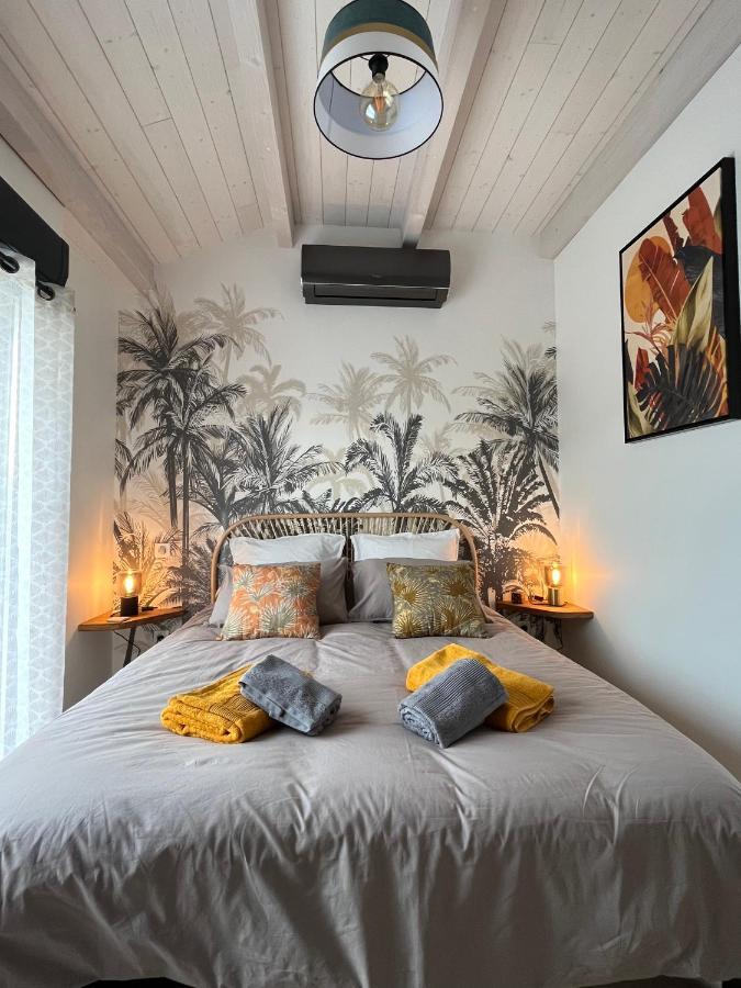 Chambre Au Calme Avec Spa Privatif Gratuit Sud Aveyron Les Palmiers Des Causses Saint-Rome-de-Tarn Exteriér fotografie